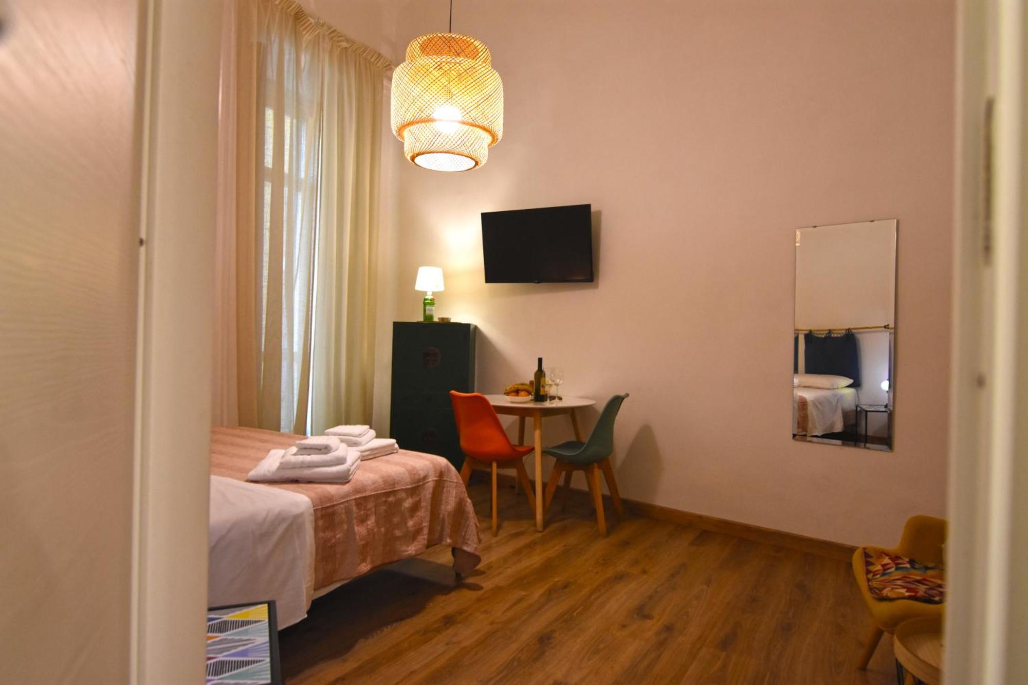 Hotel Sunrise Luxury à Naples Extérieur photo