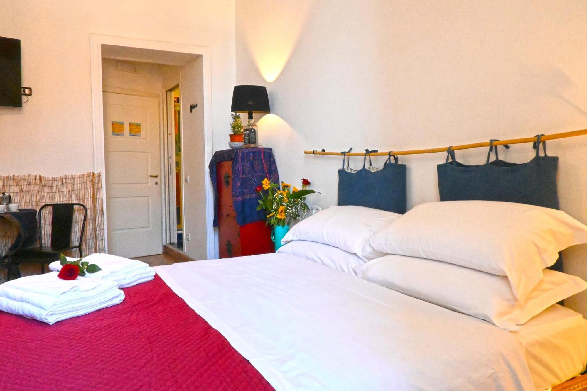 Hotel Sunrise Luxury à Naples Extérieur photo