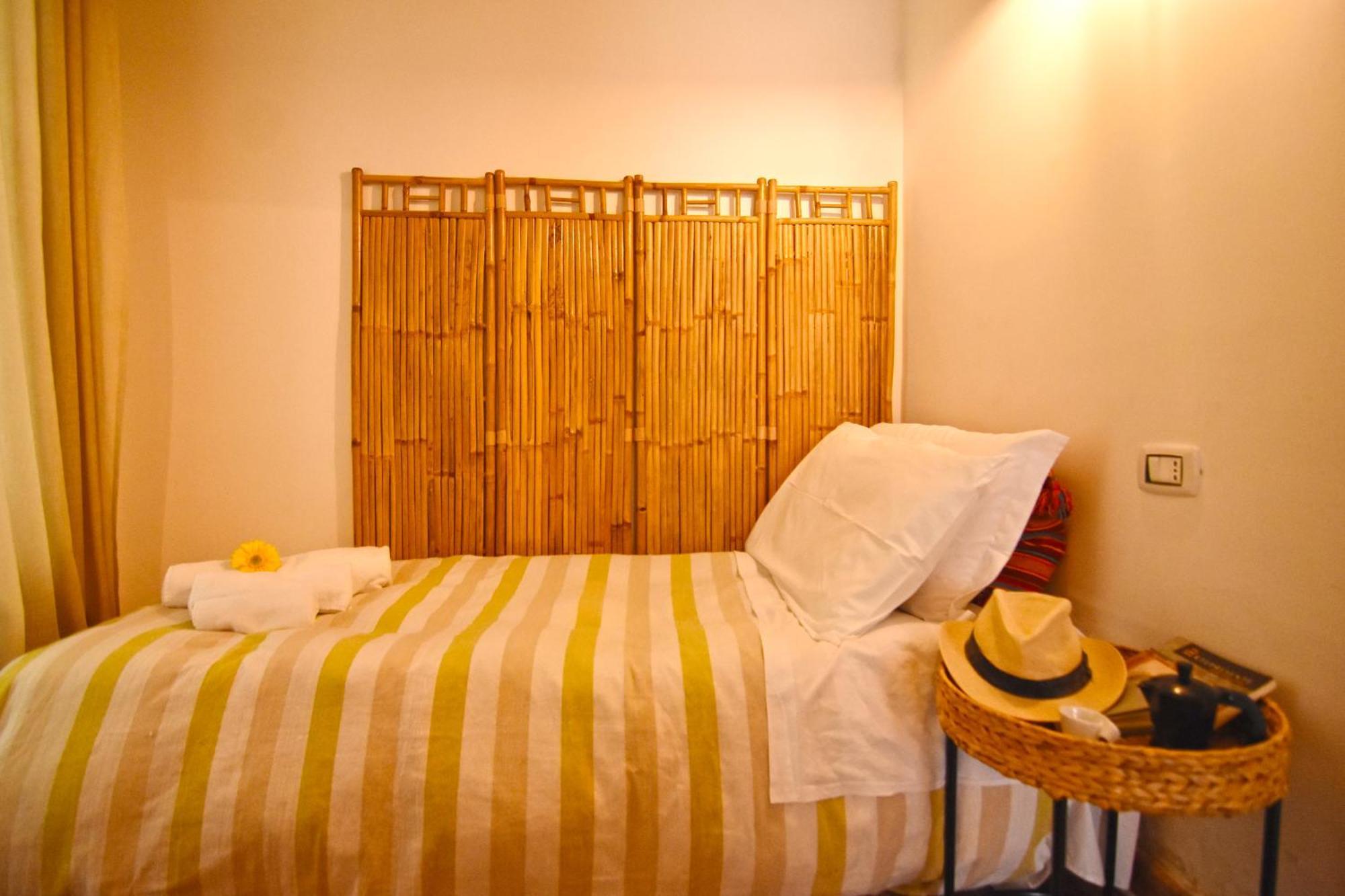 Hotel Sunrise Luxury à Naples Extérieur photo
