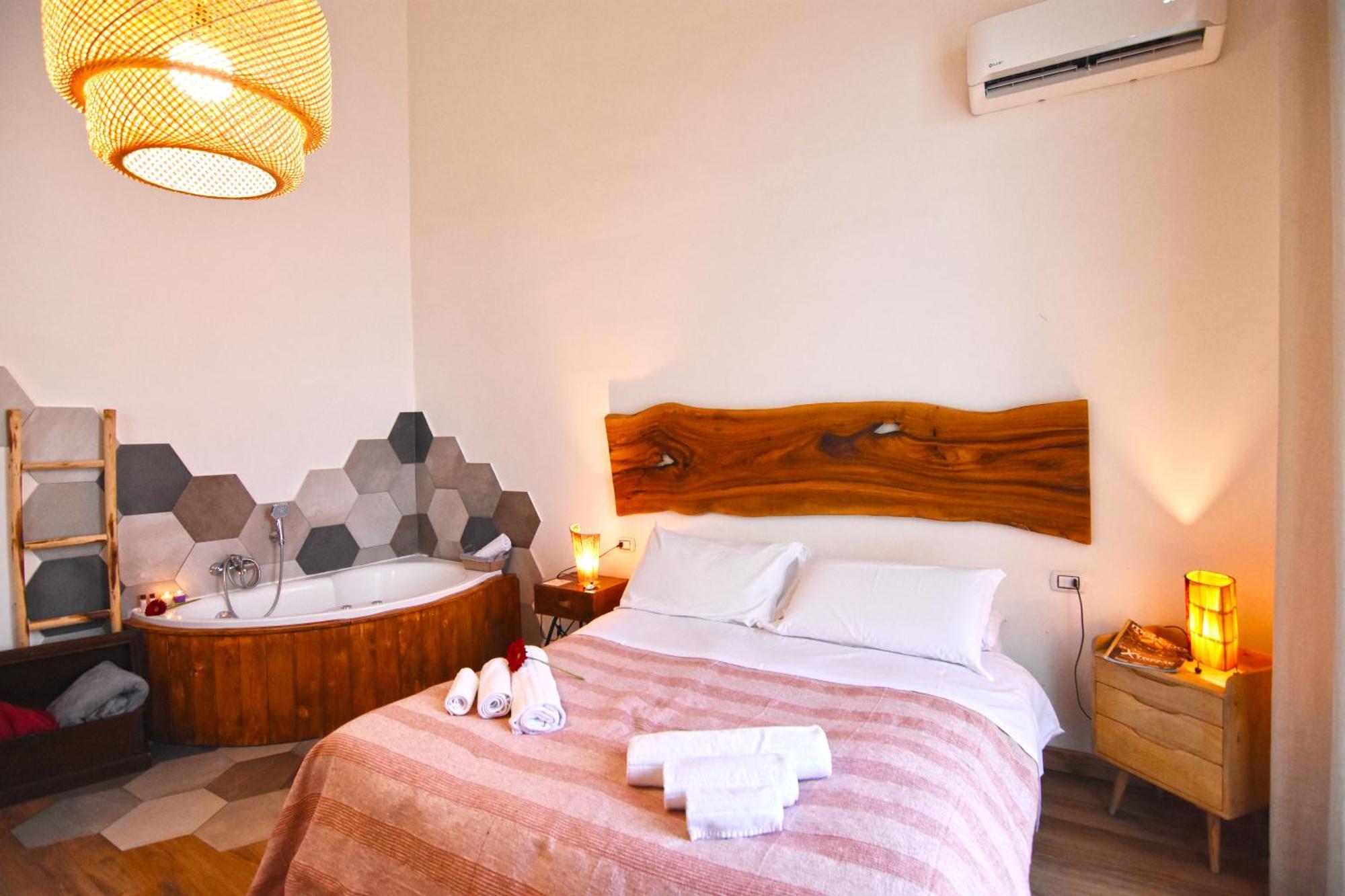 Hotel Sunrise Luxury à Naples Extérieur photo