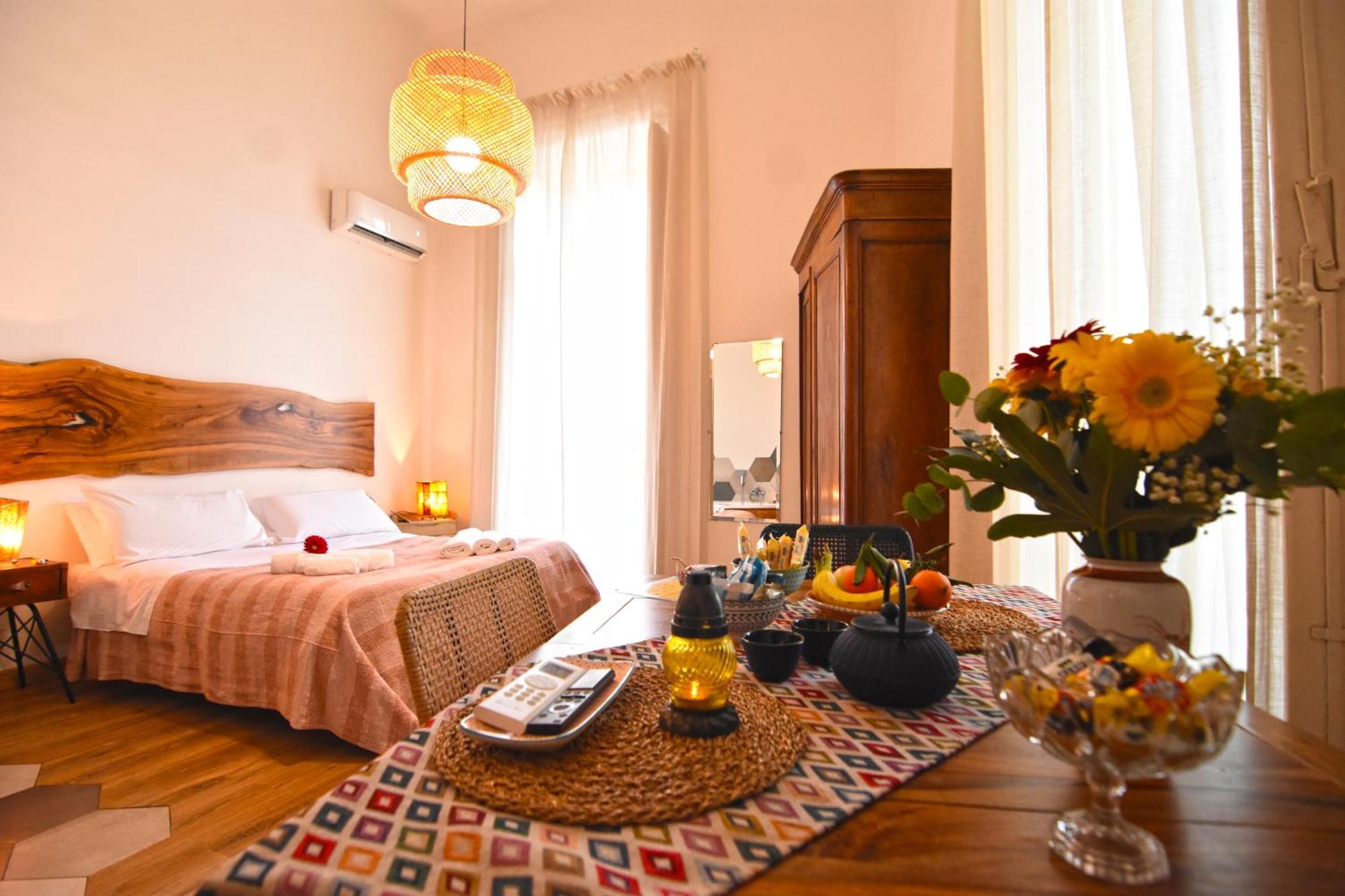 Hotel Sunrise Luxury à Naples Extérieur photo