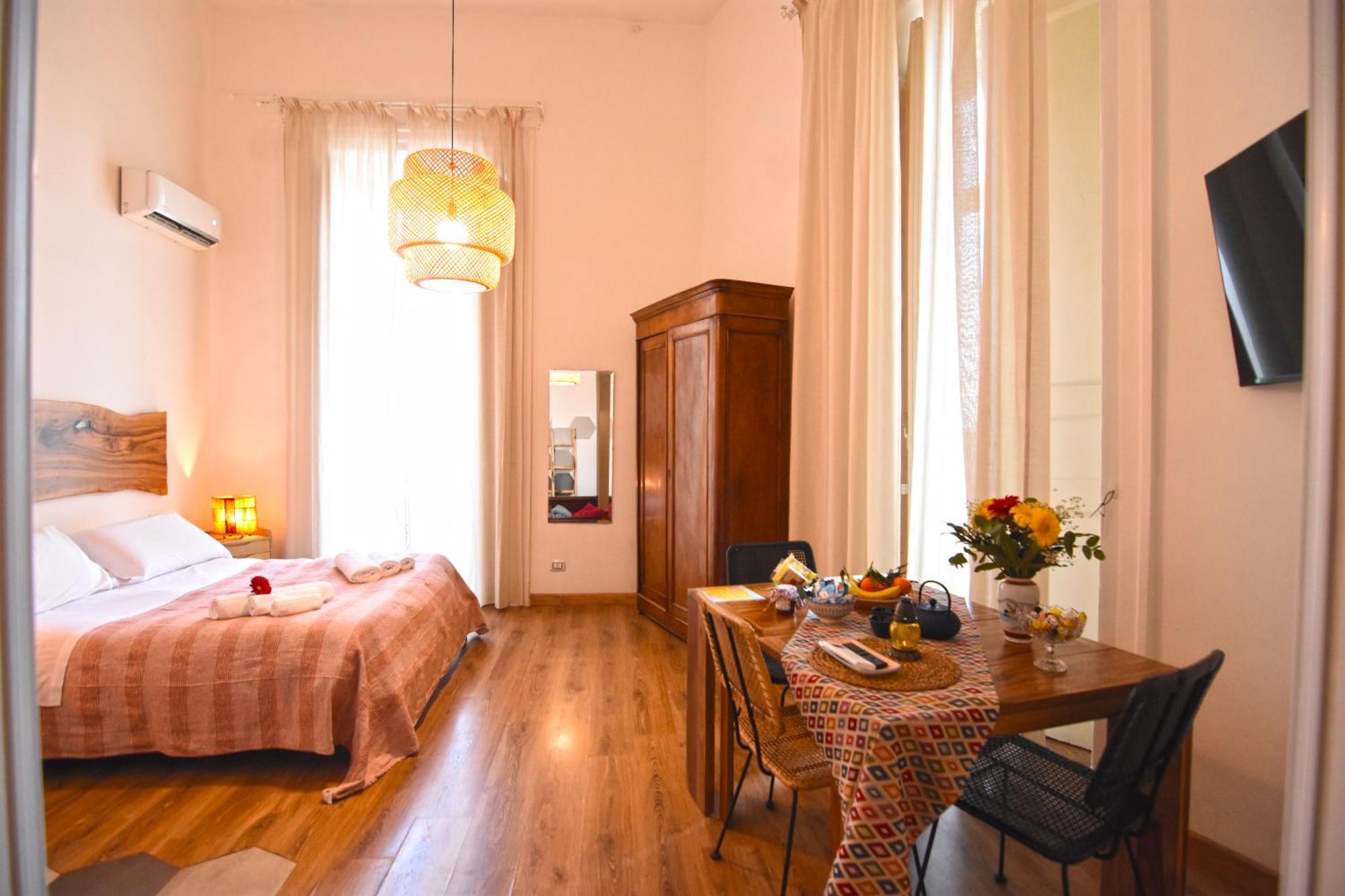 Hotel Sunrise Luxury à Naples Extérieur photo